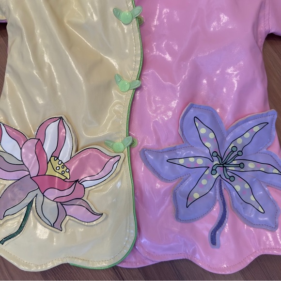 Kidorable Pink and Yellow Raincoat - Picture 6 of 9